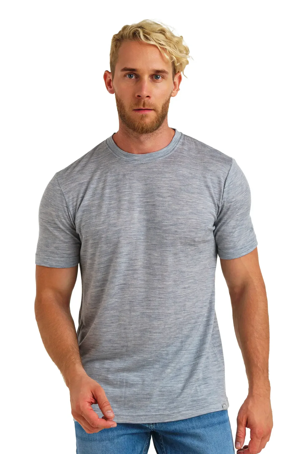 The Ultimate Merino Wool Weight Guide: Understanding Different Weights and Uses- Men's Merino Wool T-Shirt ODM OEM manufacturer