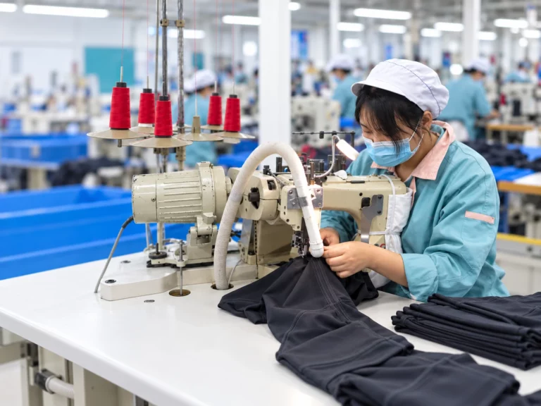 Switching Activewear OEM Suppliers Before Peak Season