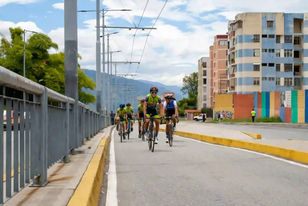 A cycling jersey is an indispensable garment for any cycling enthusiast, crafted not just for aesthetics but also for functionality.